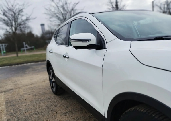 Nissan Qashqai cena 56000 przebieg: 170313, rok produkcji 2016 z Krotoszyn małe 436